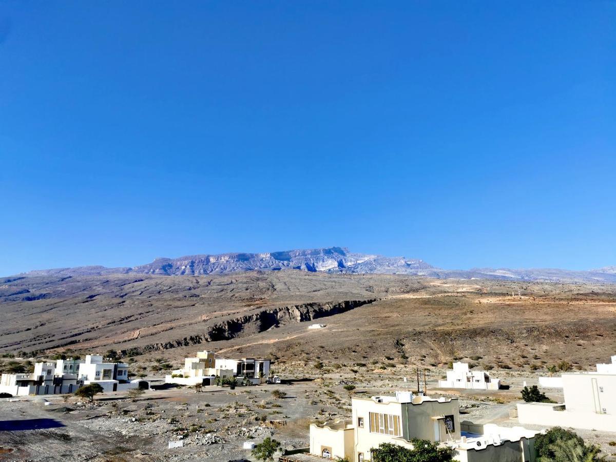 Al Ḩamrāʼ 228Hostel מראה חיצוני תמונה