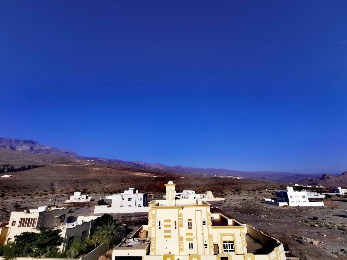 Al Ḩamrāʼ 228Hostel מראה חיצוני תמונה